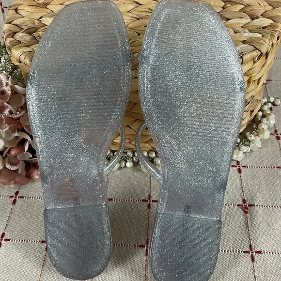 Set of 2 Steve Madden “PIKE” Jelly Flip Flop Sandals Size 6 Pink & Silver New - Picture 9 of 10